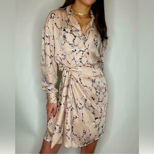 ELAN - The Natalie Mini Wrap Long Sleeve Dress Blush Marble Size S